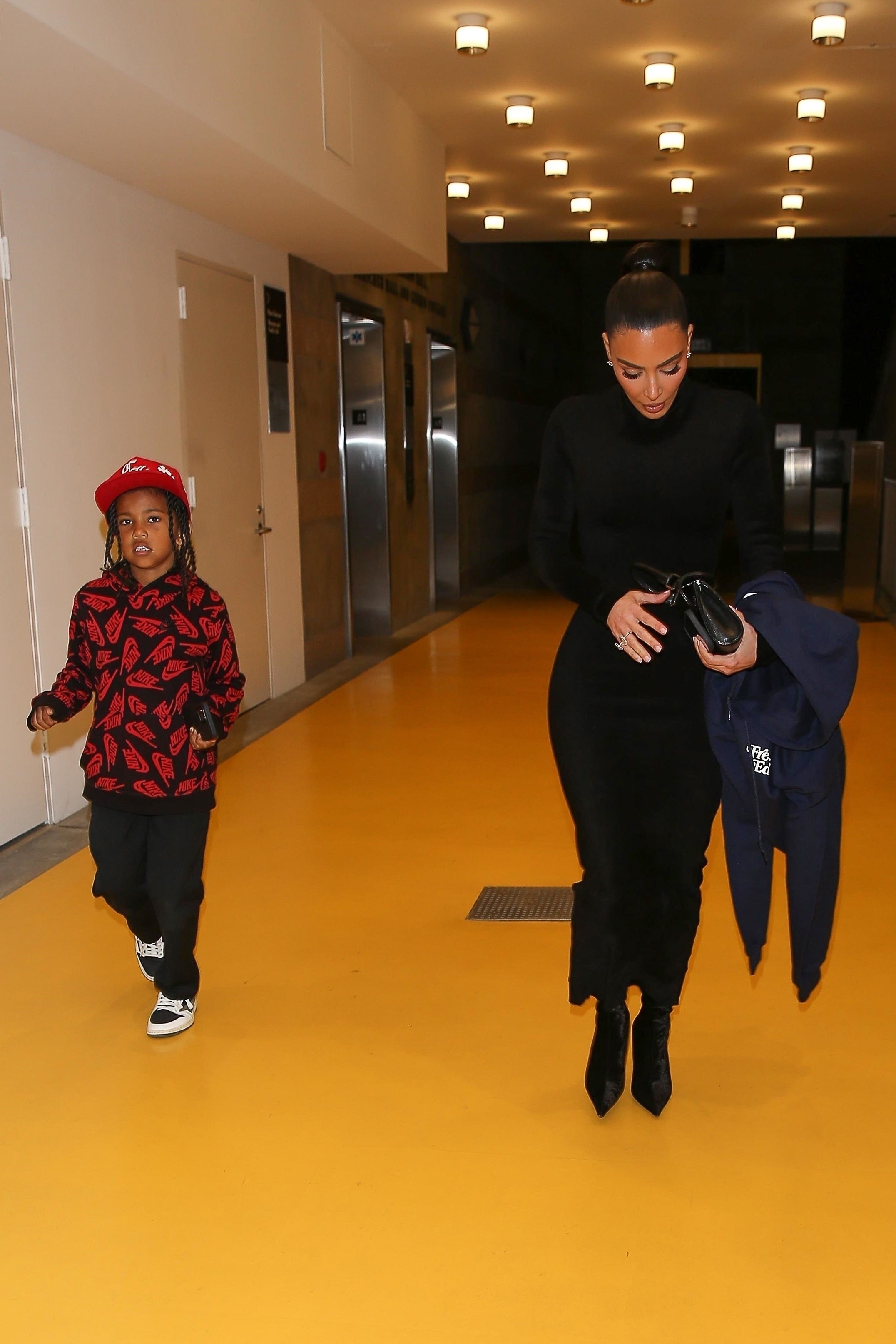 Access_Kardashian_011.jpg