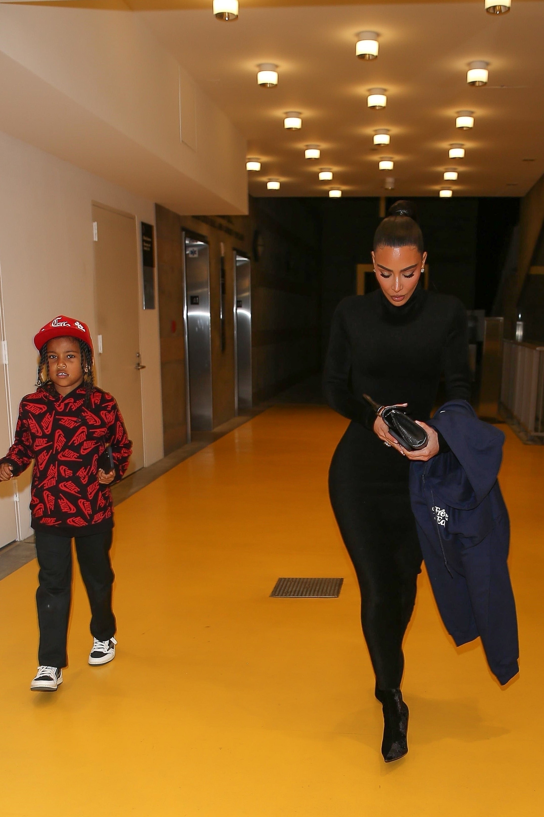 Access_Kardashian_012.jpg