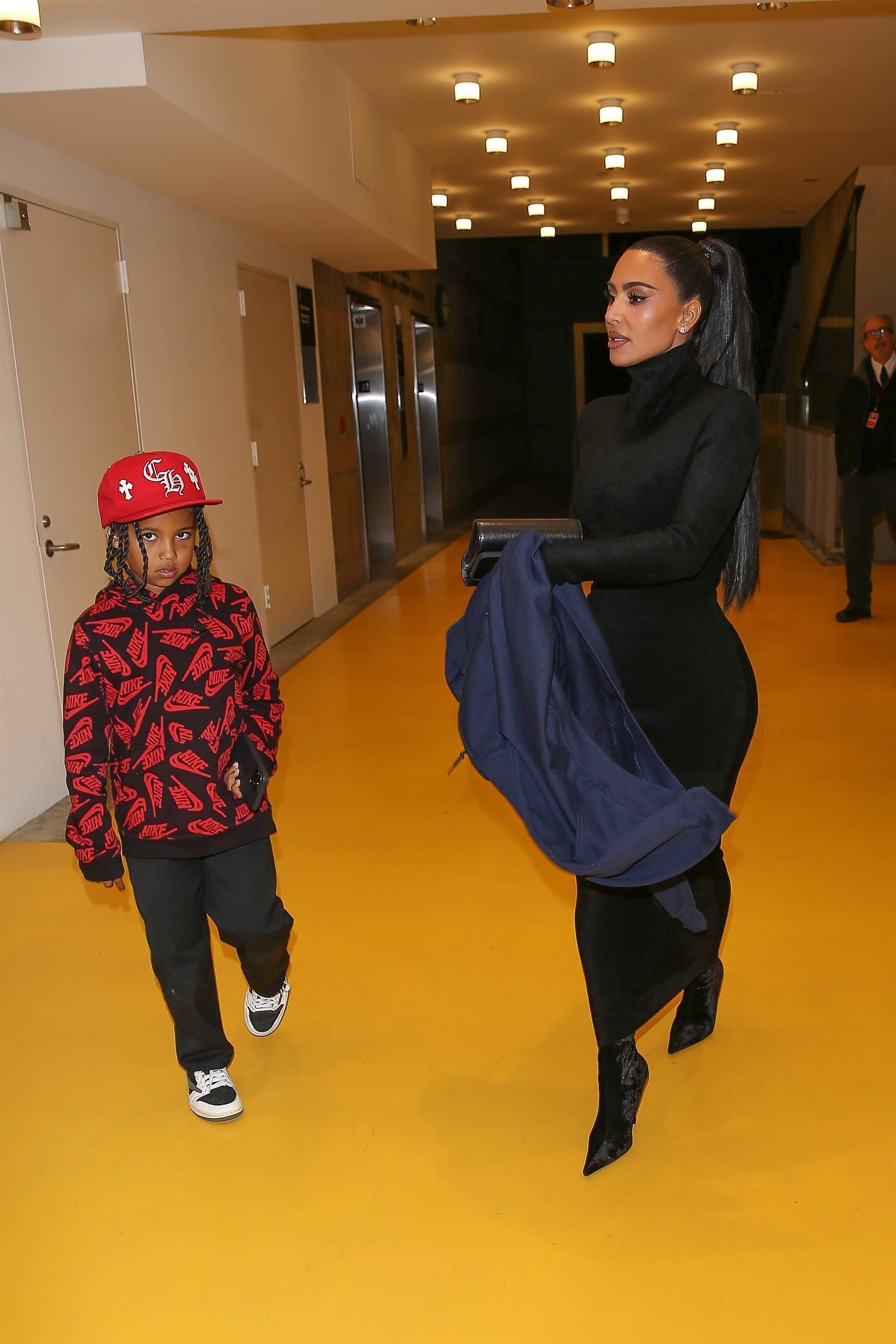 Access_Kardashian_015.jpg