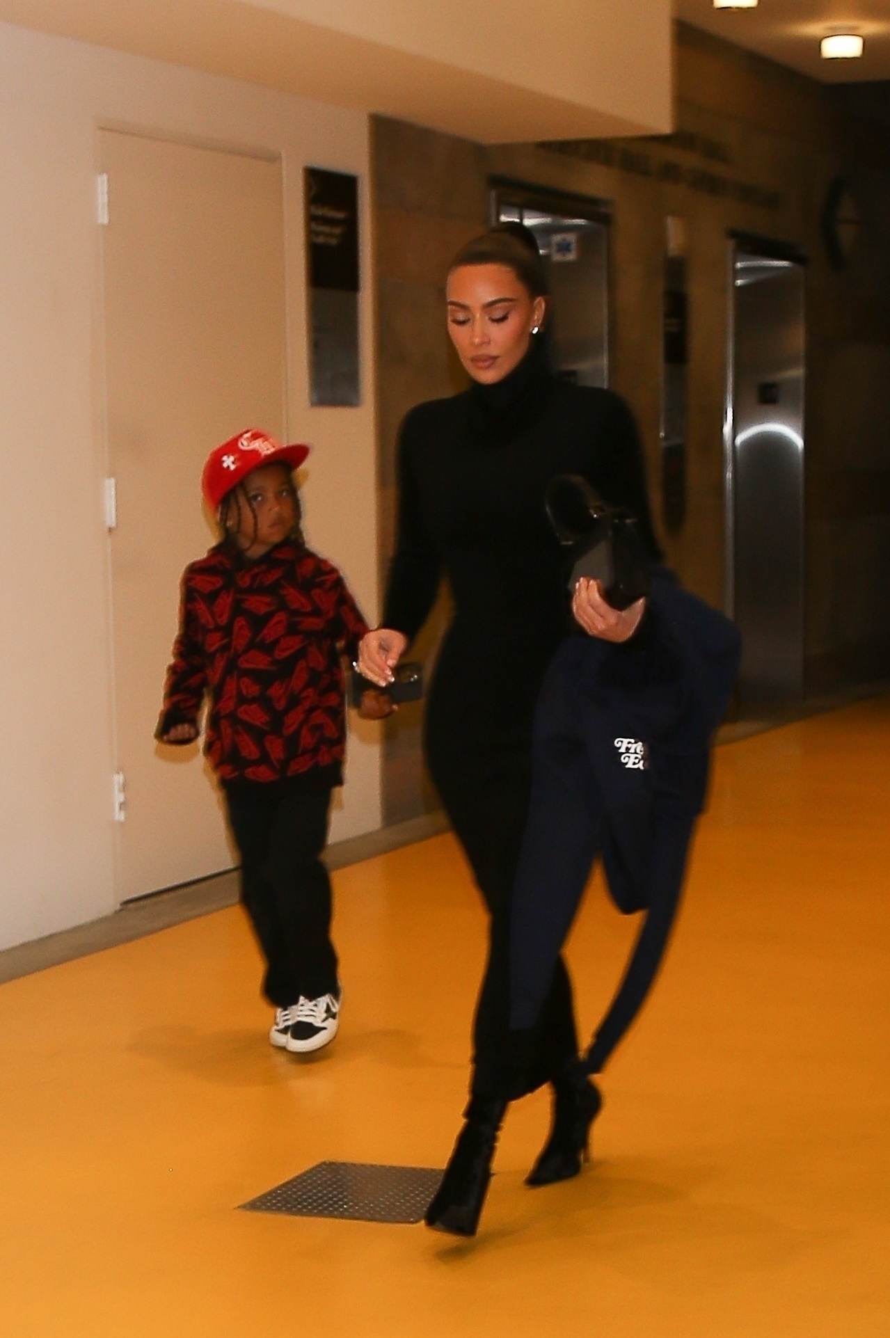 Access_Kardashian_019.jpg