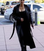 Access_Kardashian_03.jpg