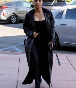 Access_Kardashian_05.jpg