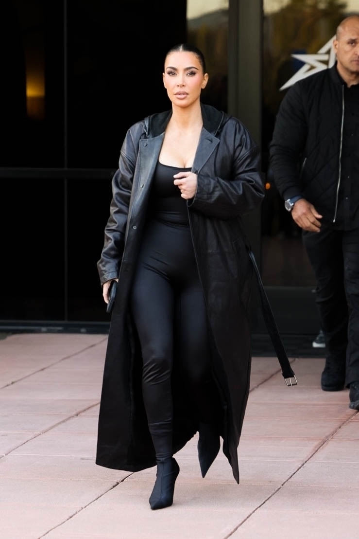 Access_Kardashian_07.jpg