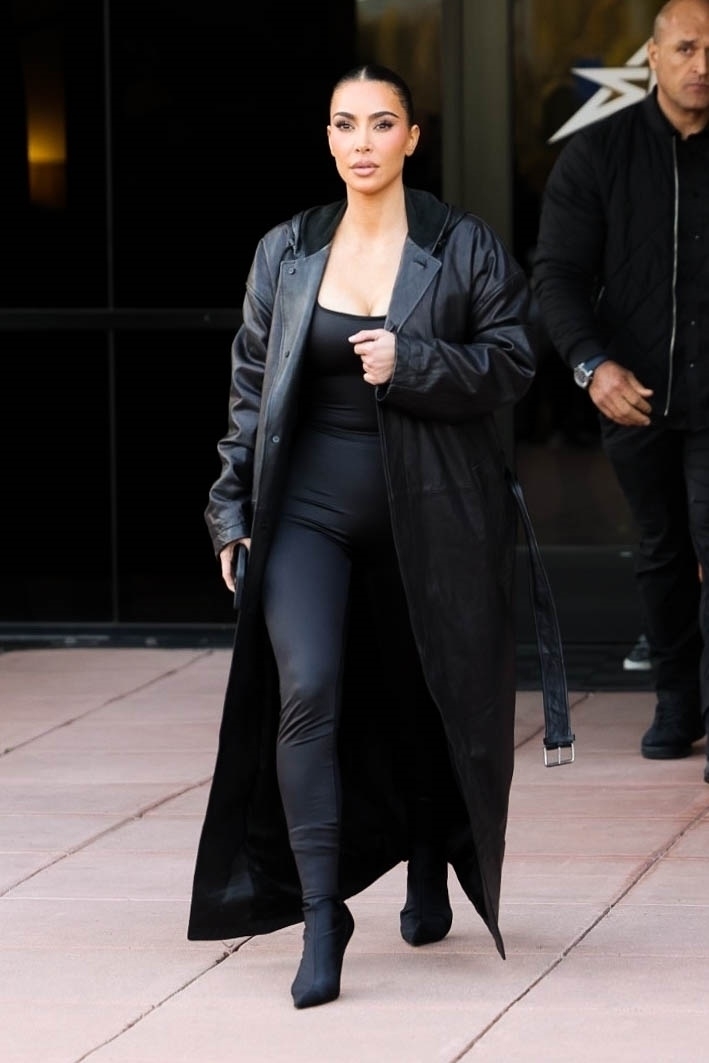 Access_Kardashian_08.jpg