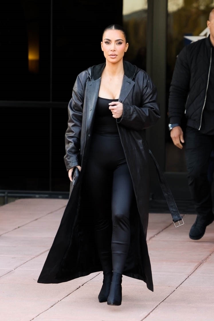 Access_Kardashian_09.jpg