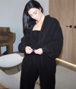 Access_Kardashian_06.jpg