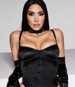 Access_Kardashian_01.jpg
