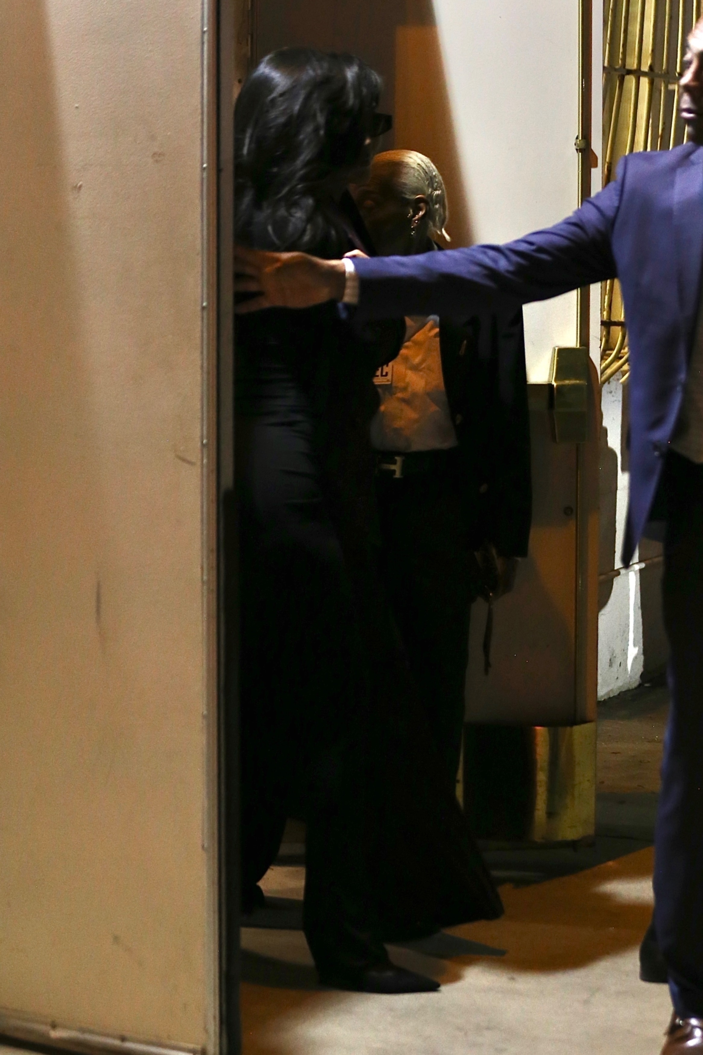 Access_Kardashian_06.jpg