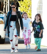 Access_Kardashian_004.jpg