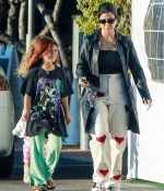 Access_Kardashian_007.jpg