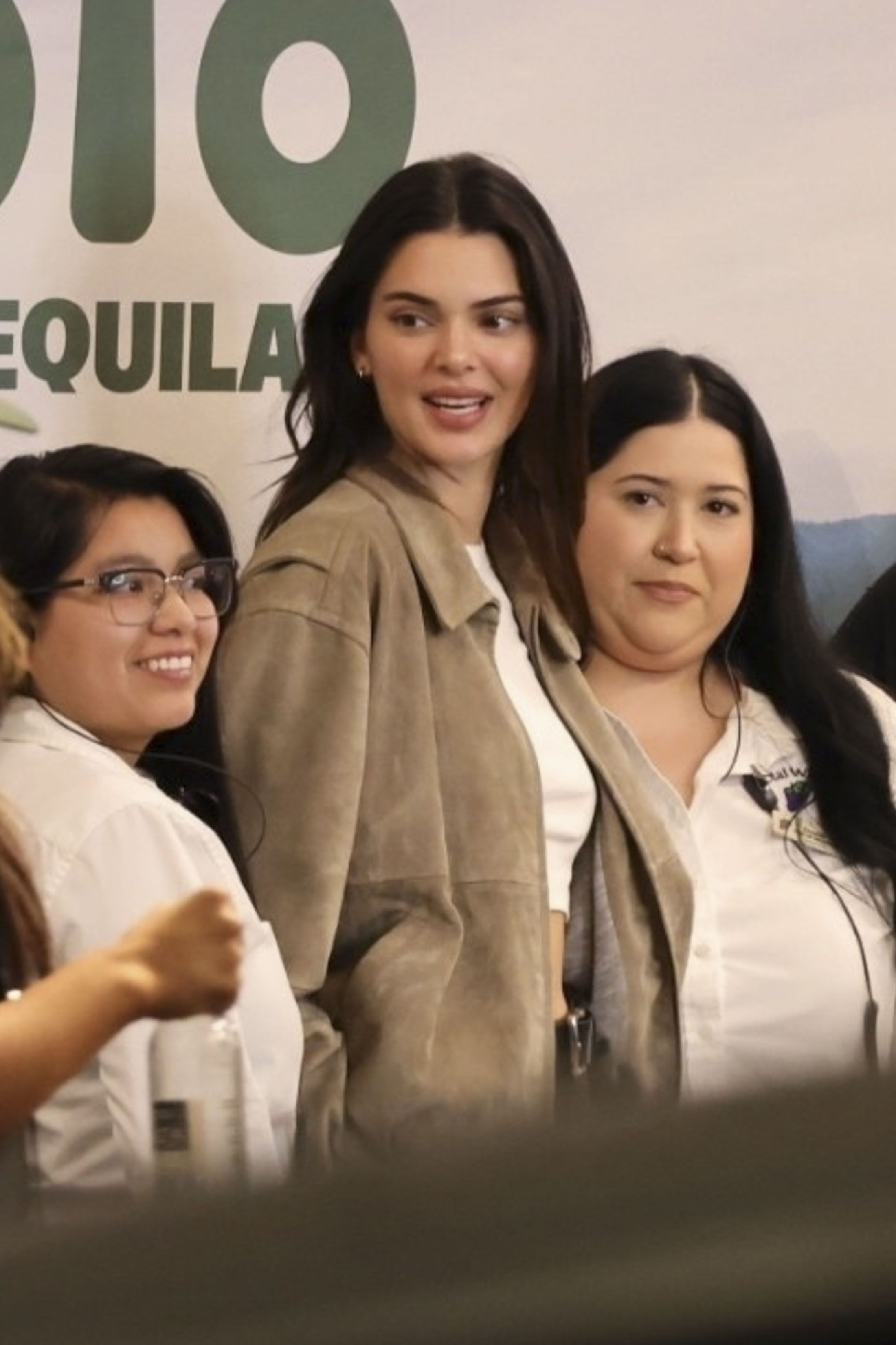 Access_Kardashian_005~0.JPG