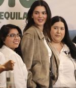 Access_Kardashian_004~0.JPG
