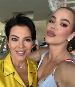Access_Kardashian_3~0.jpg