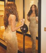 Access_Kardashian_6~4.jpg