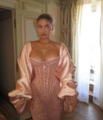 Access_Kardashian7.jpg