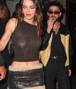 Access_Kardashian_001~0.JPG