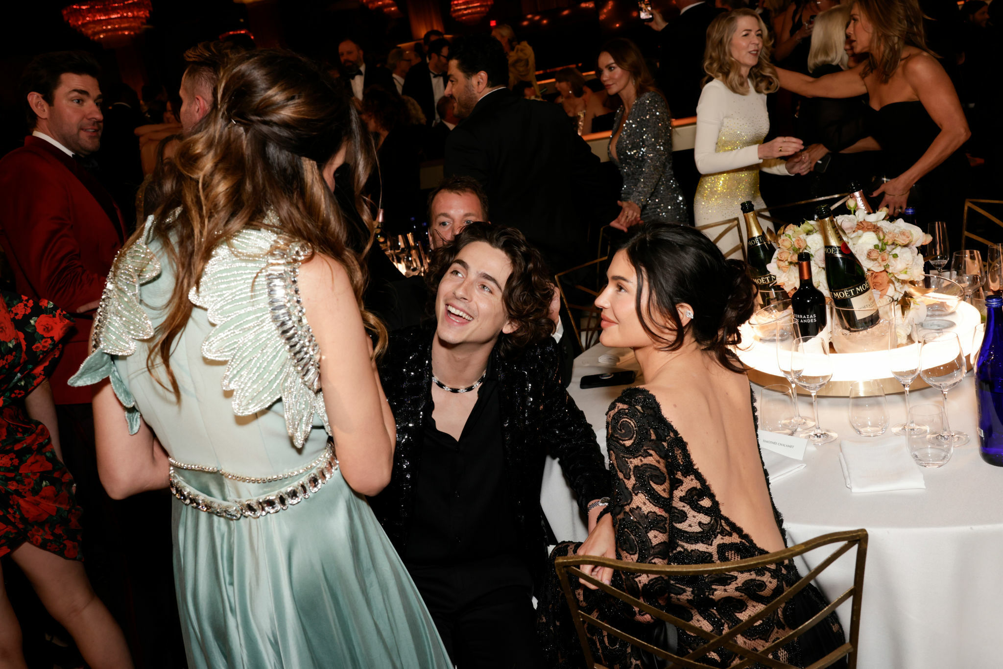 Access_Kardashian_02.jpg
