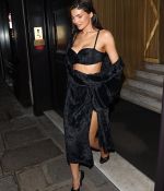 Access_Kardashian_06.jpg