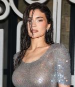 Access_Kardashian_03.jpg