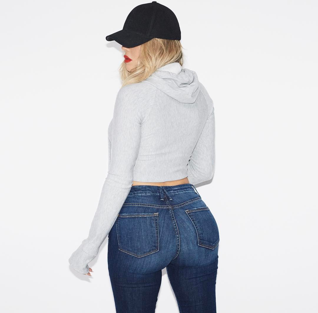 Access_Kardashian_002.jpg