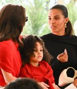 Access_Kardashian_040.jpg