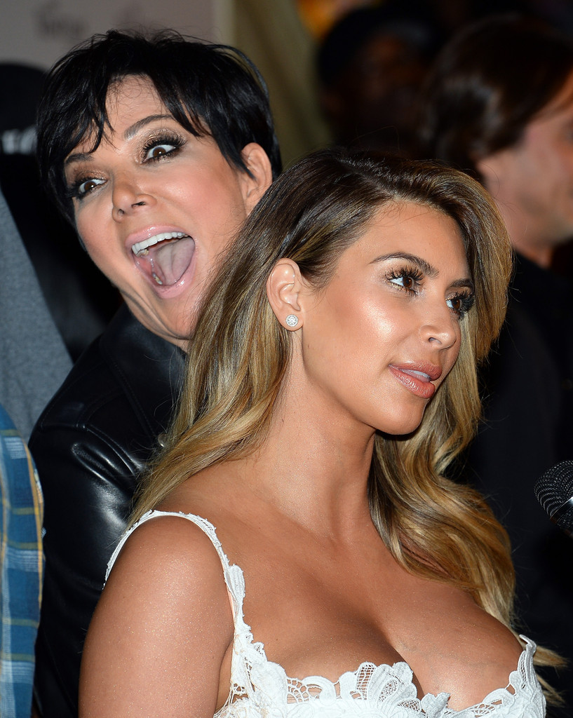 Access_Kardashian_001.jpg
