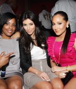Access_Kardashian_03.jpg