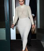 Access_Kardashian_01.jpg