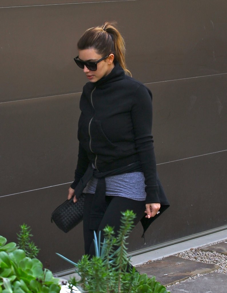 Access_Kardashian_07.jpg