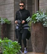 Access_Kardashian_03.jpg