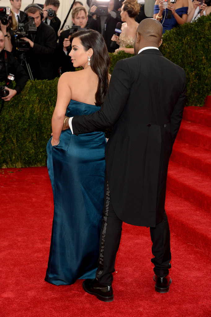 Access_Kardashian_08.jpg
