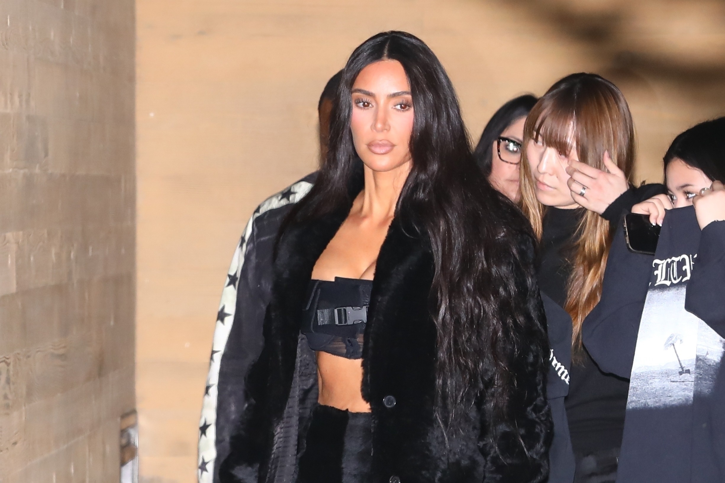 Access_Kardashian_03.jpg