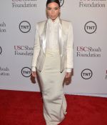 Access_Kardashian_02.jpg