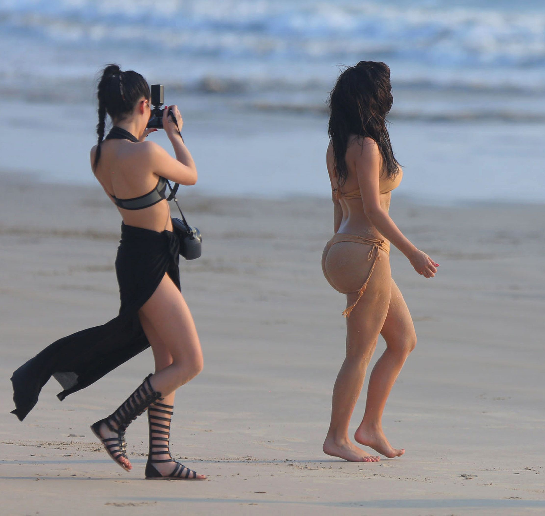 Access_Kardashian_02.jpg