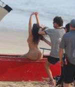 Access_Kardashian_06.jpg
