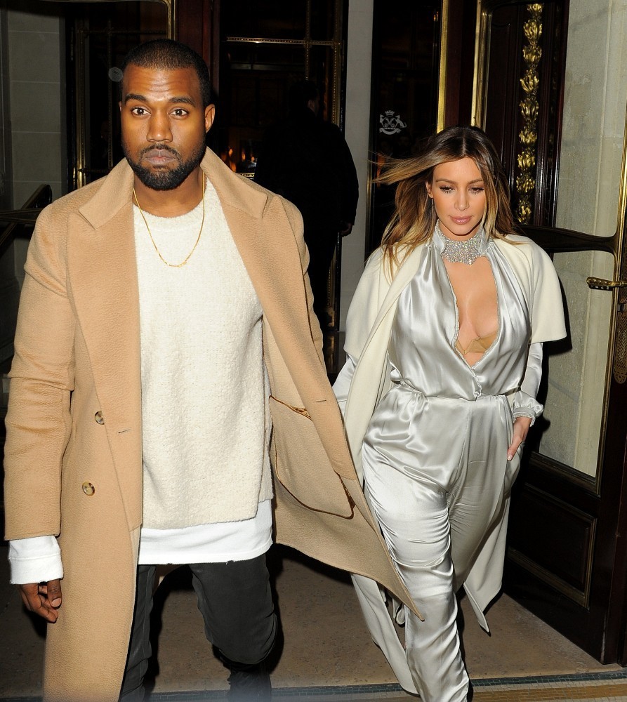 Access_Kardashian_03.jpg
