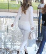 Access_Kardashian_02.jpg