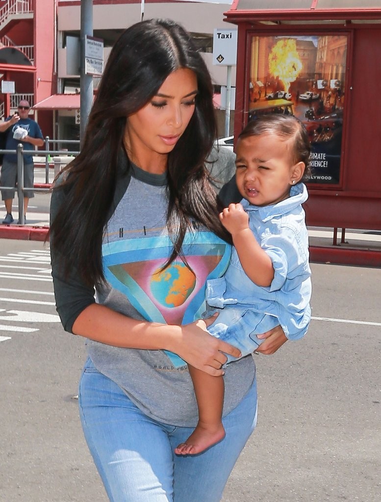 Access_Kardashian_03.jpg