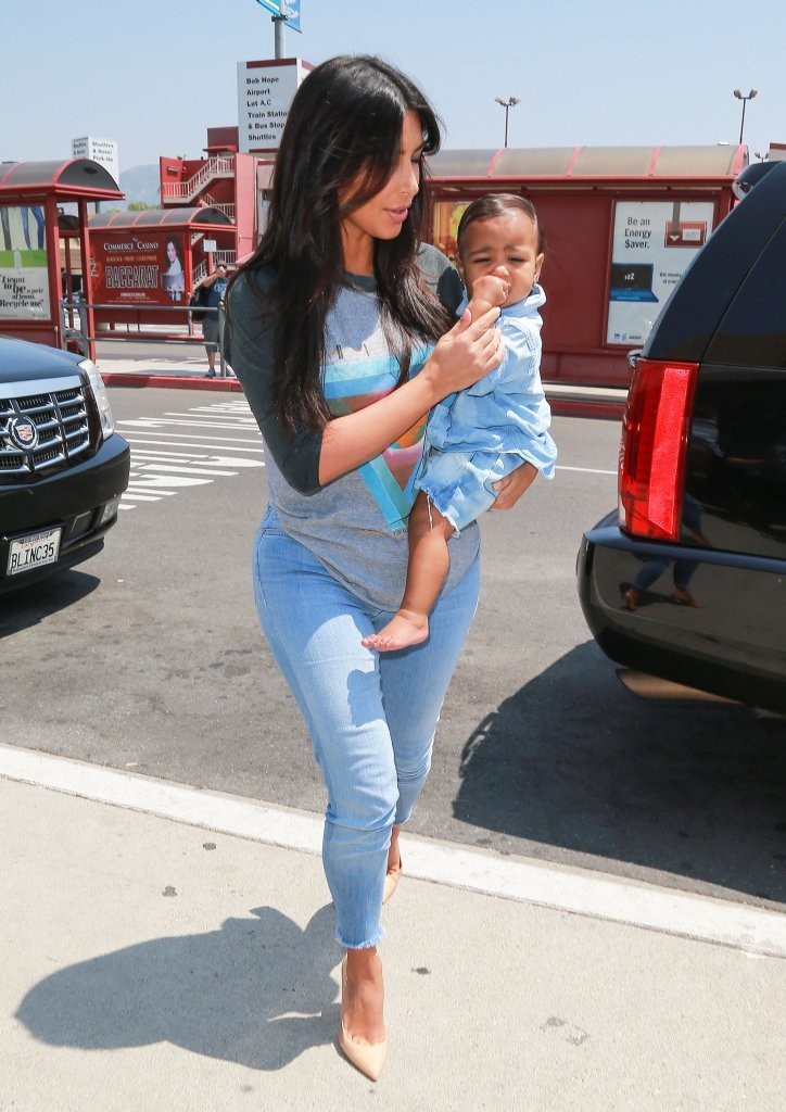 Access_Kardashian_04.jpg
