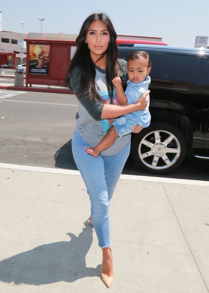 Access_Kardashian_08.jpg