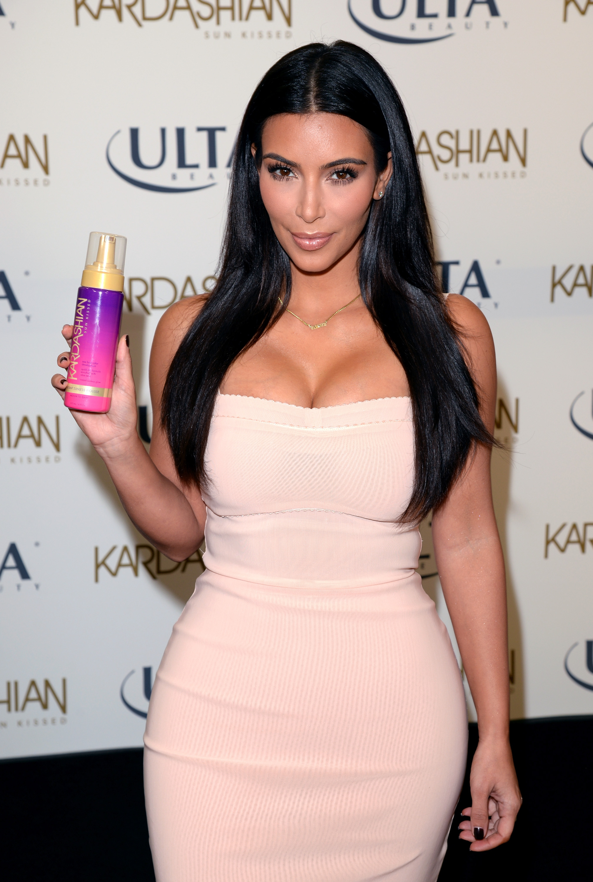 Access_Kardashian_017.jpg