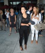 Access_Kardashian_05.jpg