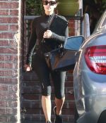 Access_Kardashian_03.jpg