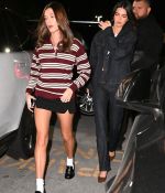 Access_Kardashian_001~0.JPG