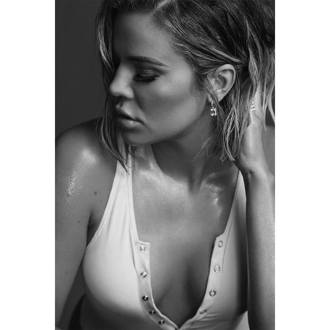 Access_Kardashian_002.jpg