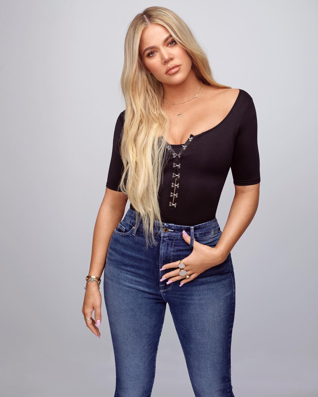 Access_Kardashian_003.jpg