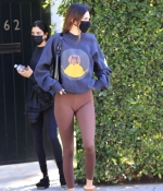 Access_Kardashian_001.jpg