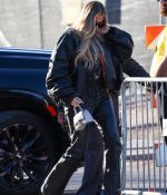 Access_Kardashian_01.jpg