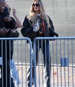 Access_Kardashian_05.jpg