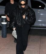 Access_Kardashian_04.jpg